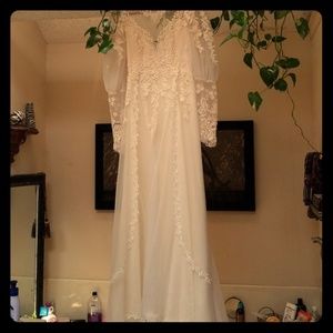 Wedding dress